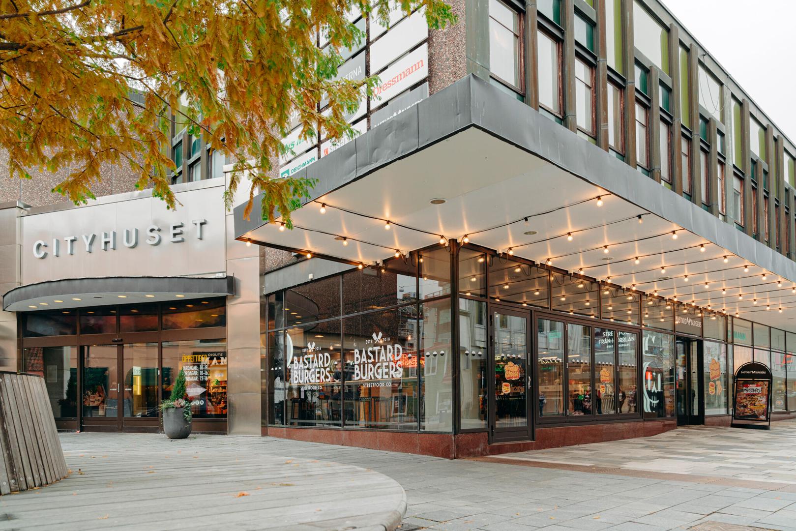 Unik restauranglokal i ett av Eskilstunas bästa lägen - Kungsgatan 24 bild 1